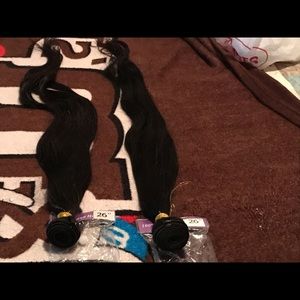 I’m selling Brazilian Mink Bundles.